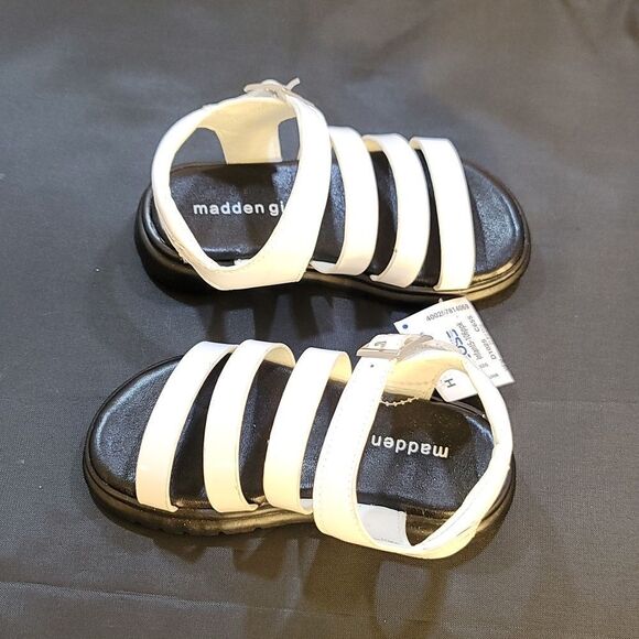BRAND NEW MADDEN GIRL TBEAM LITTLE GIRL MULTI-STRAPS SANDAL - Picture 9 of 16